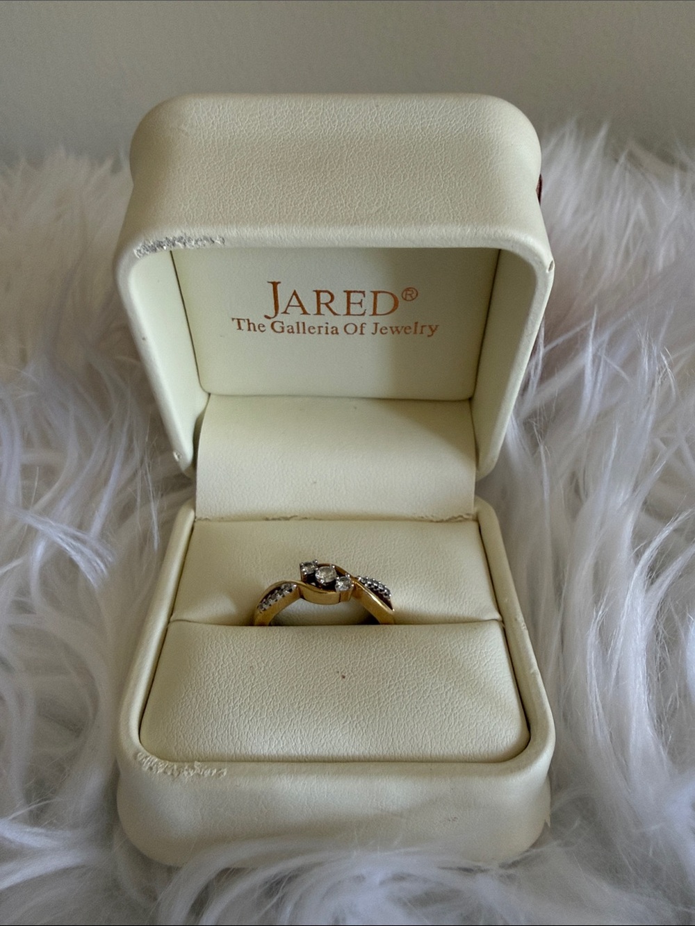 Red Two-Tone Gold and Silver Diamond Ring